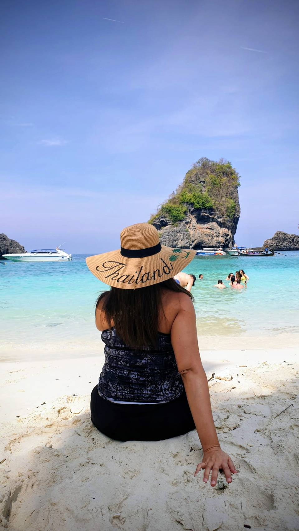 Phi Phi Islands – Join Speedboat Tour from Phuket